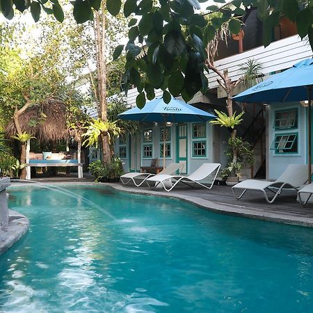 Kosta Hostel Seminyak Экстерьер фото