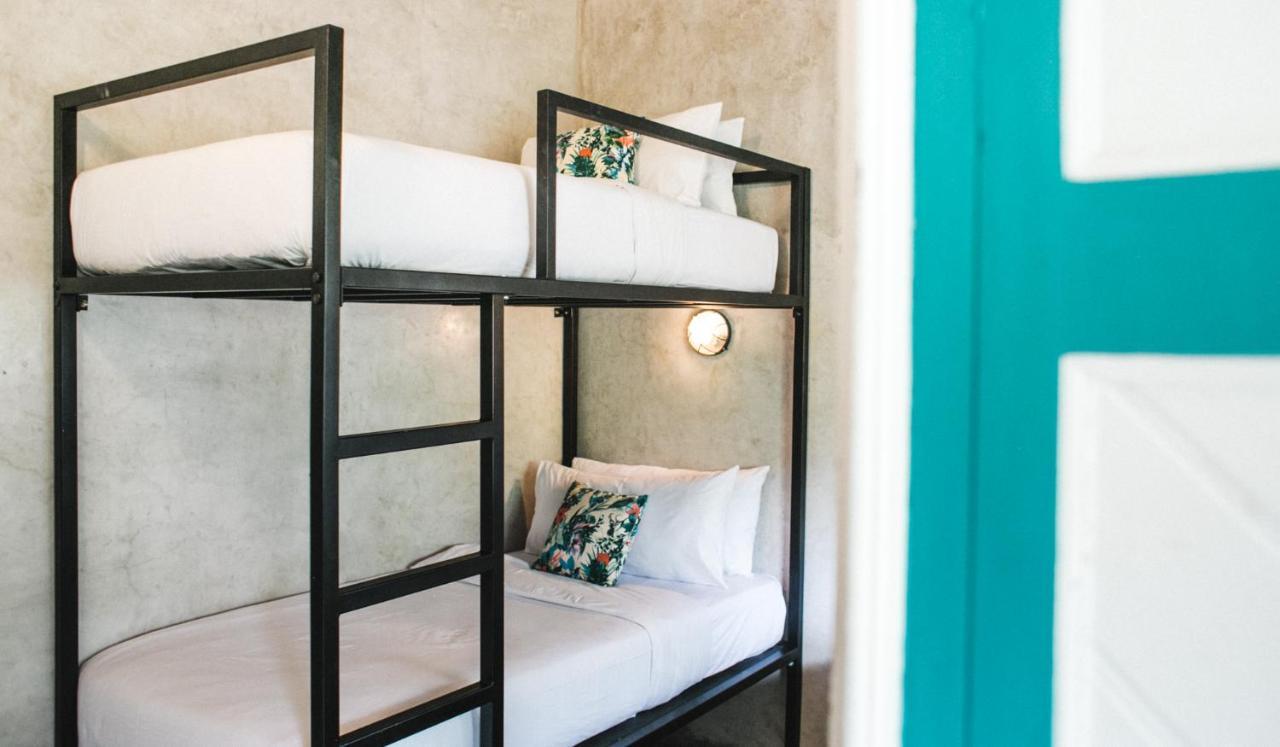 Kosta Hostel Seminyak Экстерьер фото