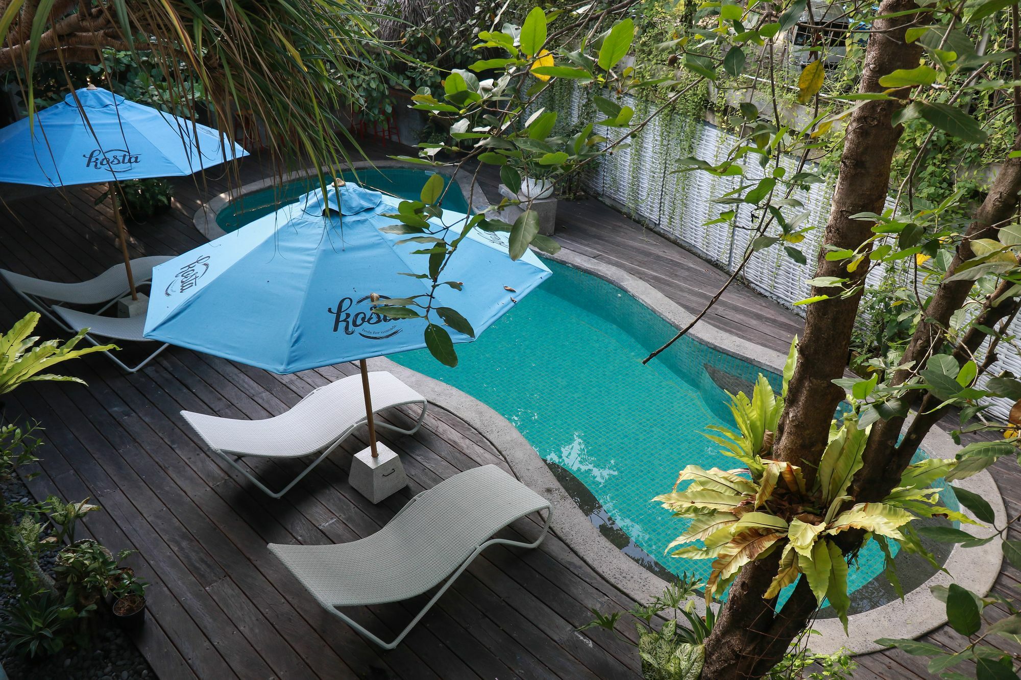 Kosta Hostel Seminyak Экстерьер фото