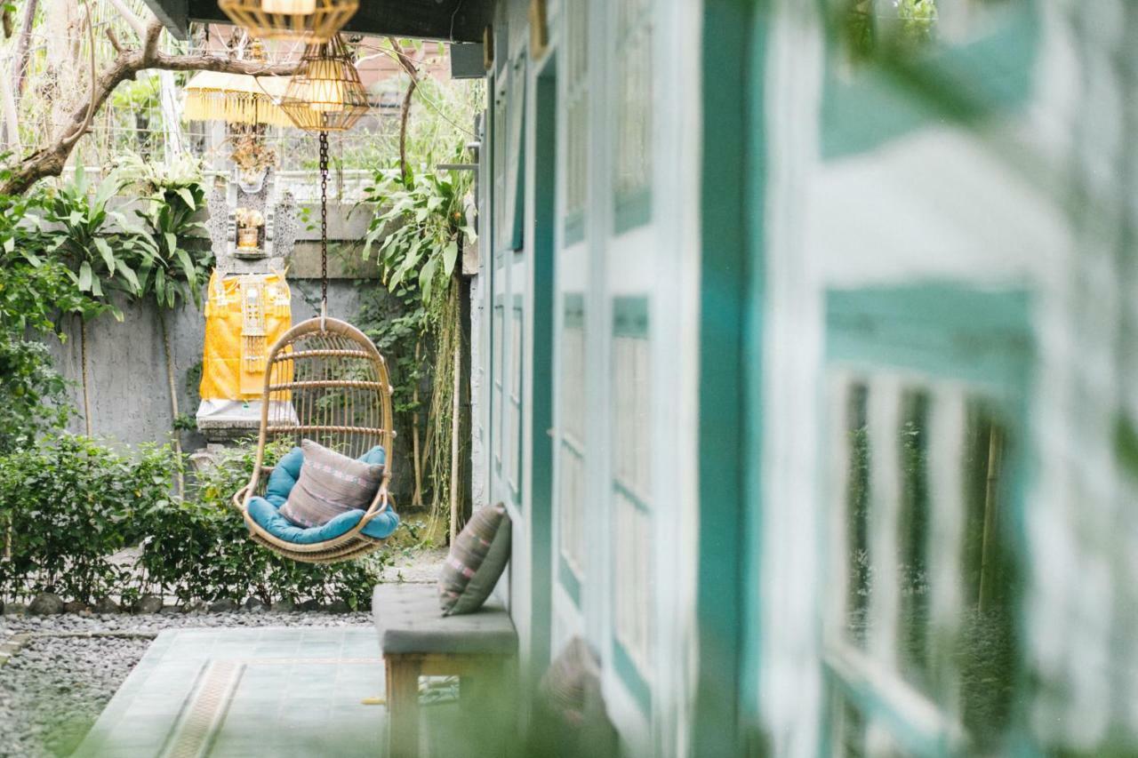 Kosta Hostel Seminyak Экстерьер фото