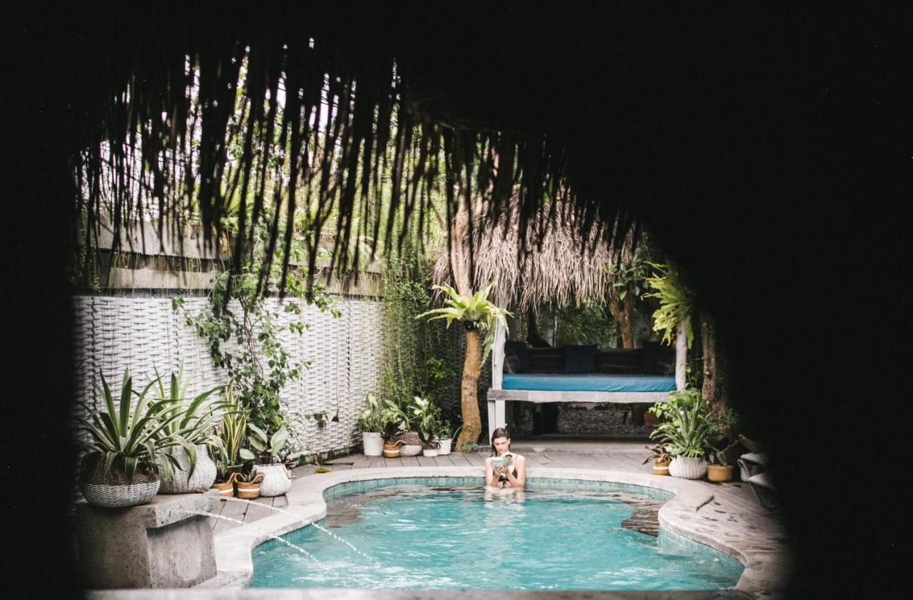 Kosta Hostel Seminyak Экстерьер фото