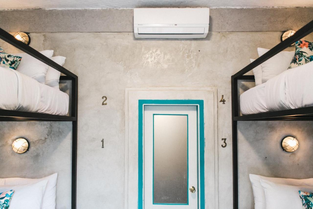 Kosta Hostel Seminyak Экстерьер фото